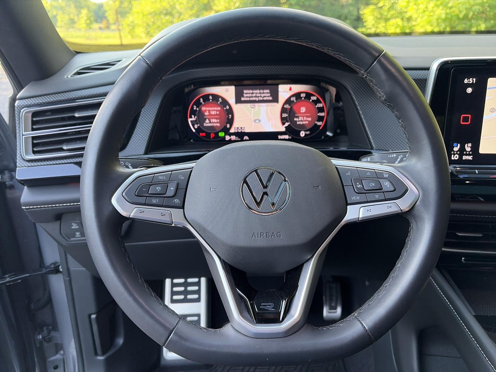 2024 Volkswagen Atlas Cross Sport 2.0T SEL R-Line 4MOTION