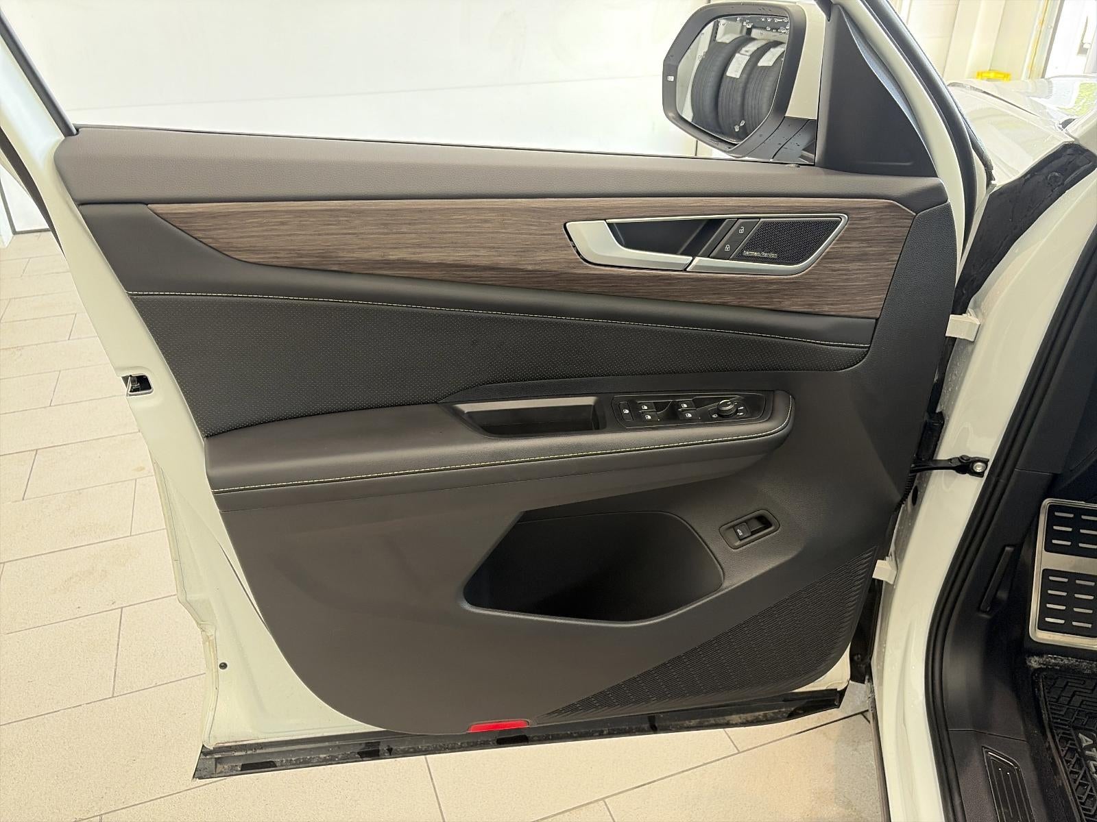 2026 Volkswagen Atlas 2.0T SEL Premium R-Line 4MOTION