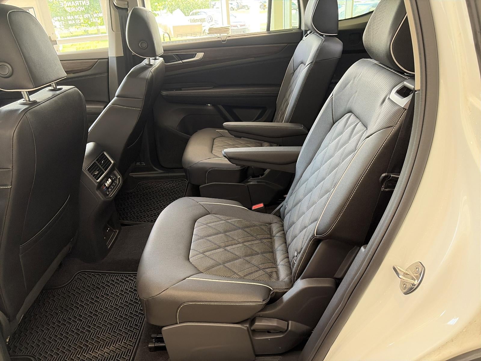 2026 Volkswagen Atlas 2.0T SEL Premium R-Line 4MOTION