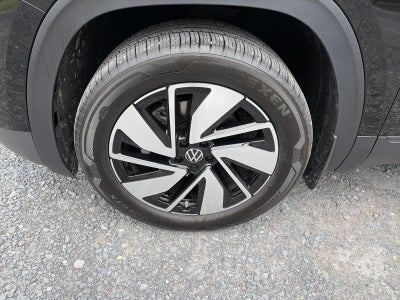 2026 Volkswagen Atlas 2.0T SE w/Technology 4MOTION