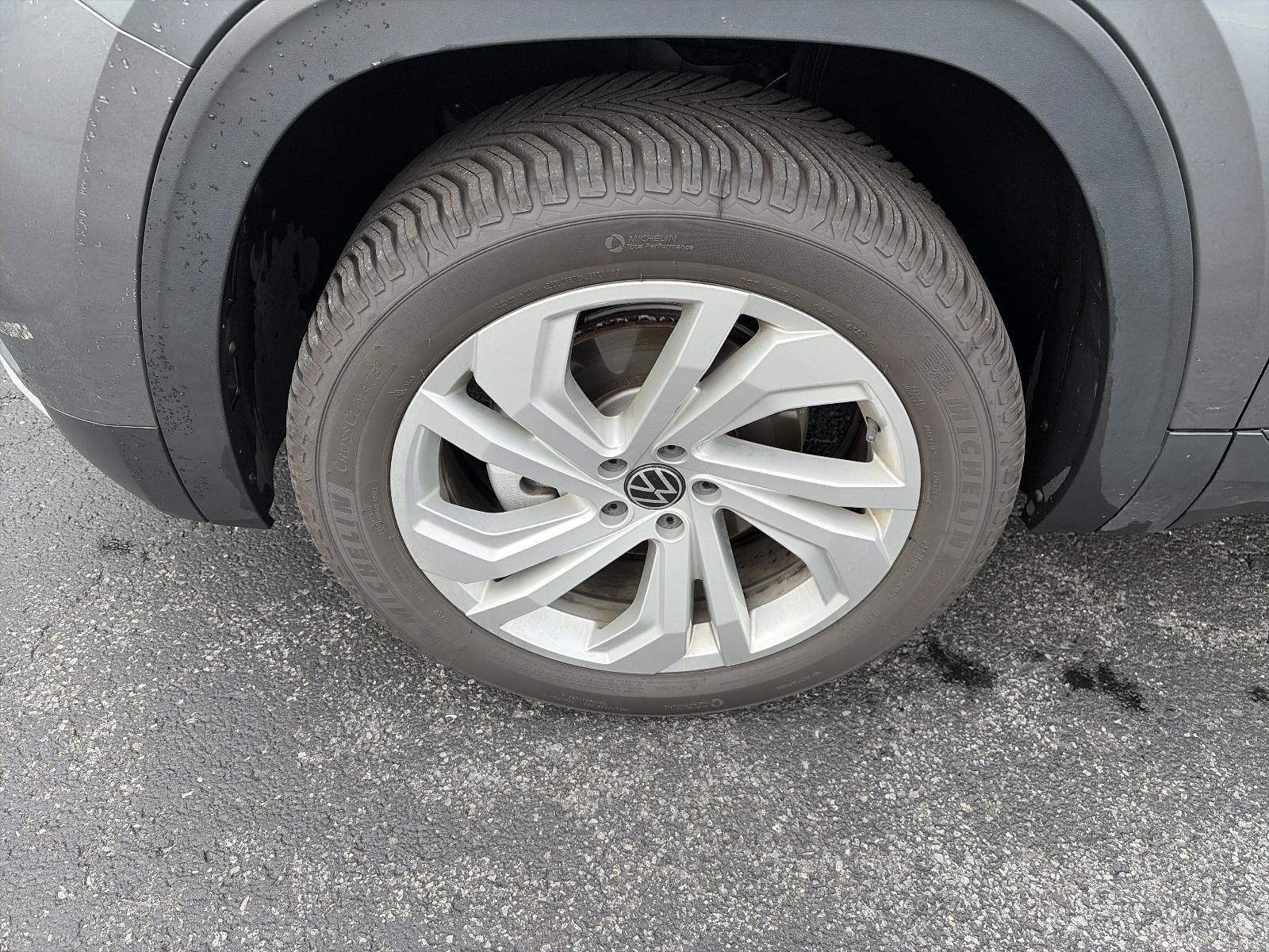 2022 Volkswagen Atlas 3.6L V6 SE w/Technology 4MOTION