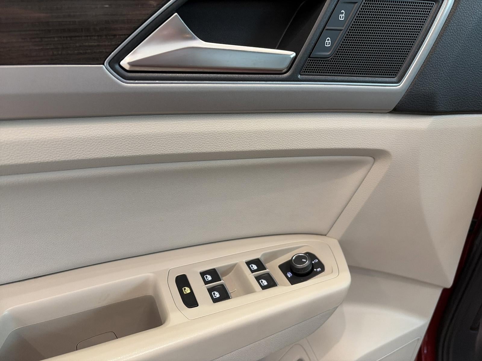 2018 Volkswagen Atlas 3.6L V6 SE w/Technology 4MOTION