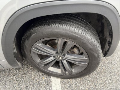 2021 Volkswagen Atlas 3.6L V6 SE w/Technology R-Line 4MOTION *Ltd Avail*