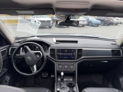 2021 Volkswagen Atlas 3.6L V6 SE w/Technology R-Line 4MOTION *Ltd Avail*