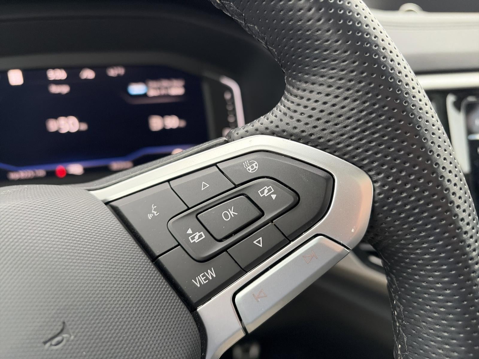 2023 Volkswagen Atlas Cross Sport 3.6L V6 SEL R-Line Black 4MOTION