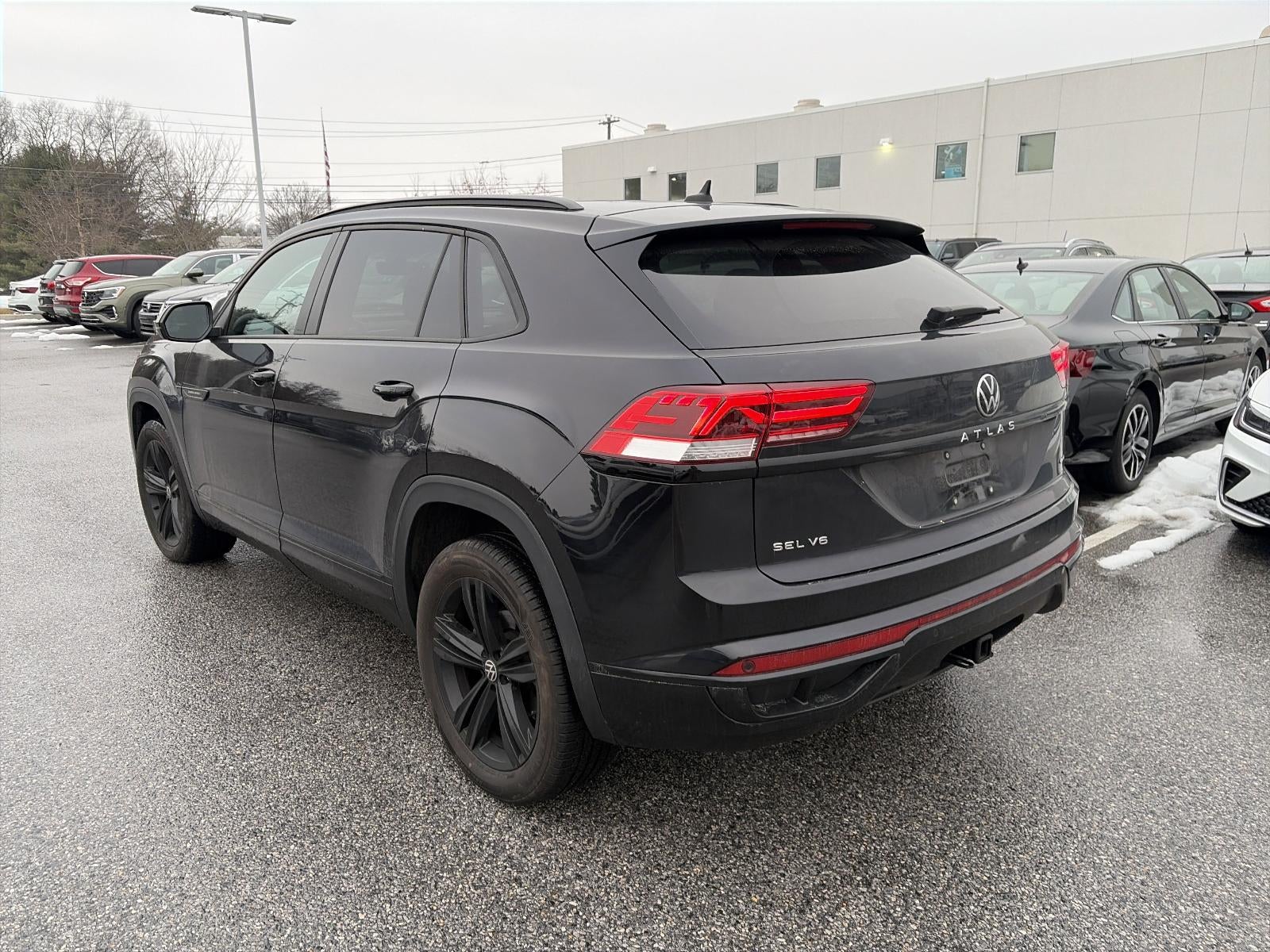 2023 Volkswagen Atlas Cross Sport 3.6L V6 SEL R-Line Black 4MOTION