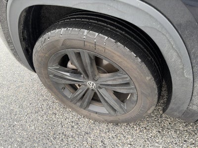 2023 Volkswagen Atlas Cross Sport 3.6L V6 SEL R-Line Black 4MOTION