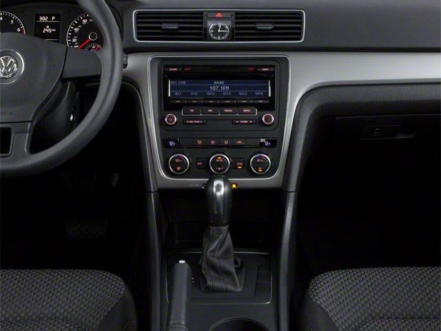 2012 Volkswagen Passat 4dr Sdn 2.5L Auto S PZEV