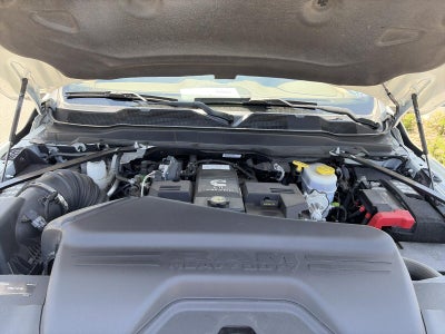 2023 RAM 3500 Longhorn 4x4 Crew Cab 8' Box