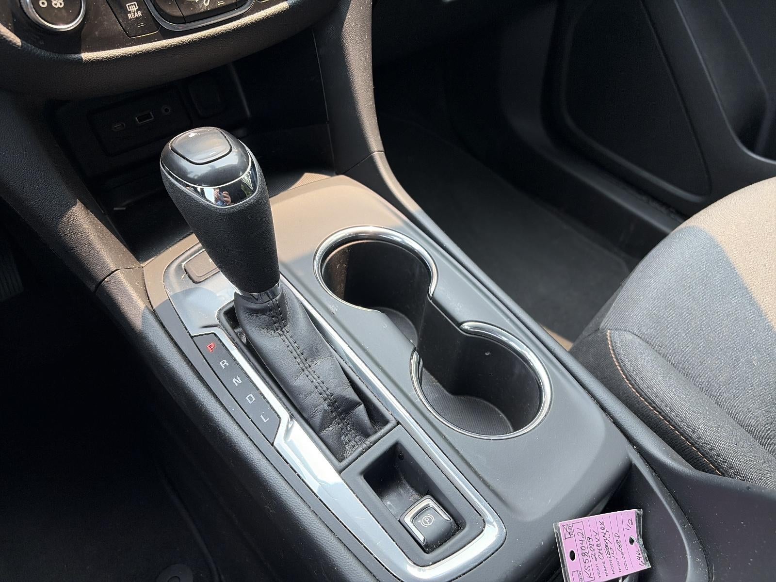 2019 Chevrolet Equinox AWD LT