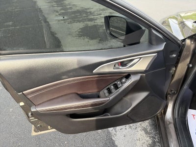 2017 Mazda Mazda3 4-Door Touring Auto