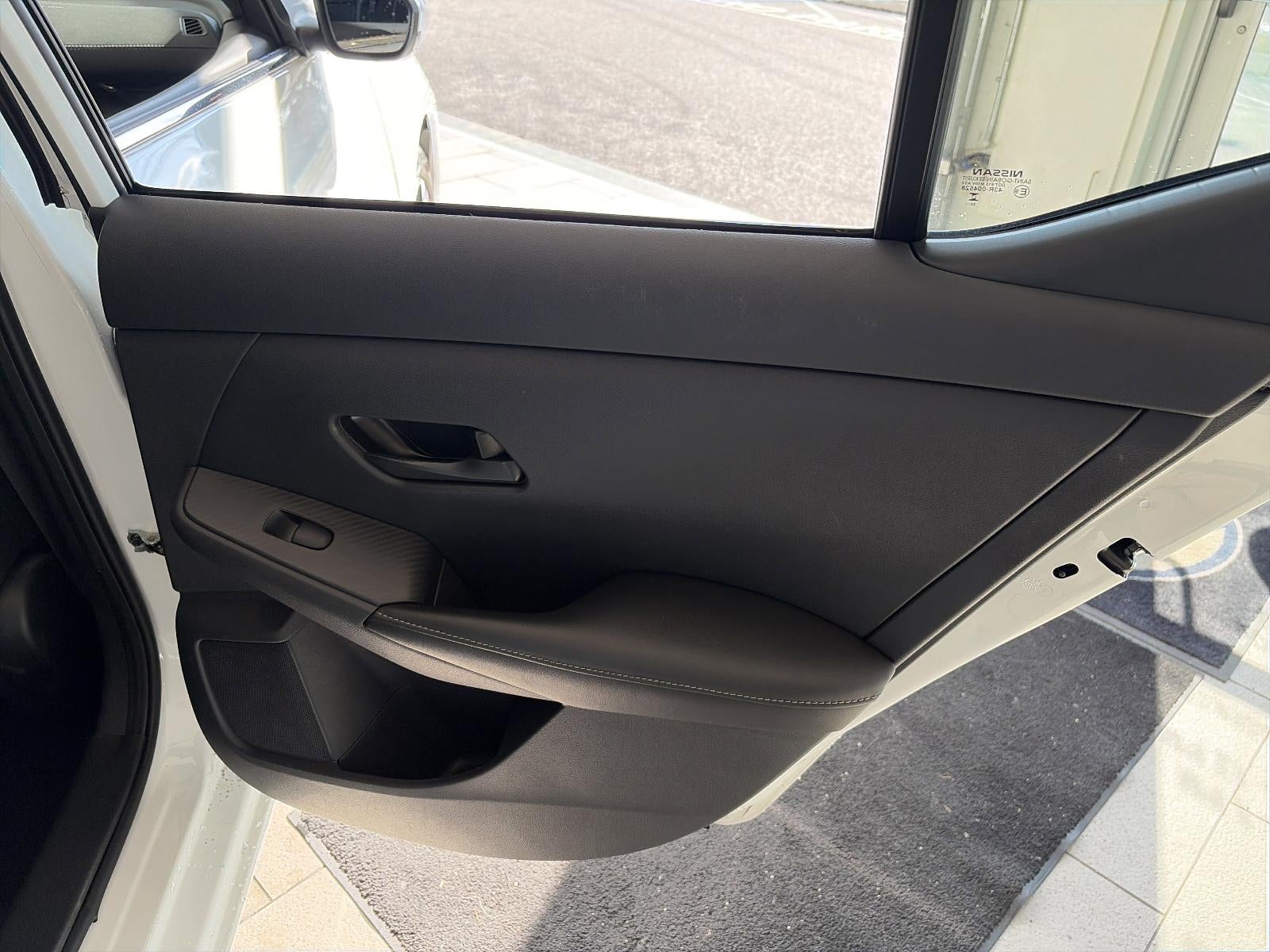 2024 Nissan Sentra SV CVT