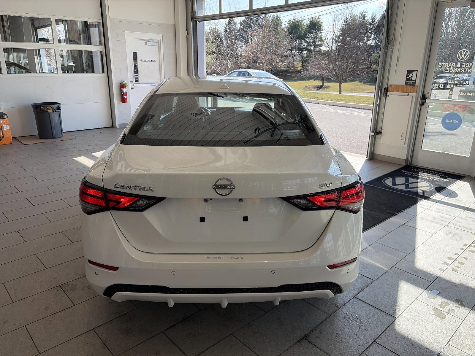 2024 Nissan Sentra SV CVT