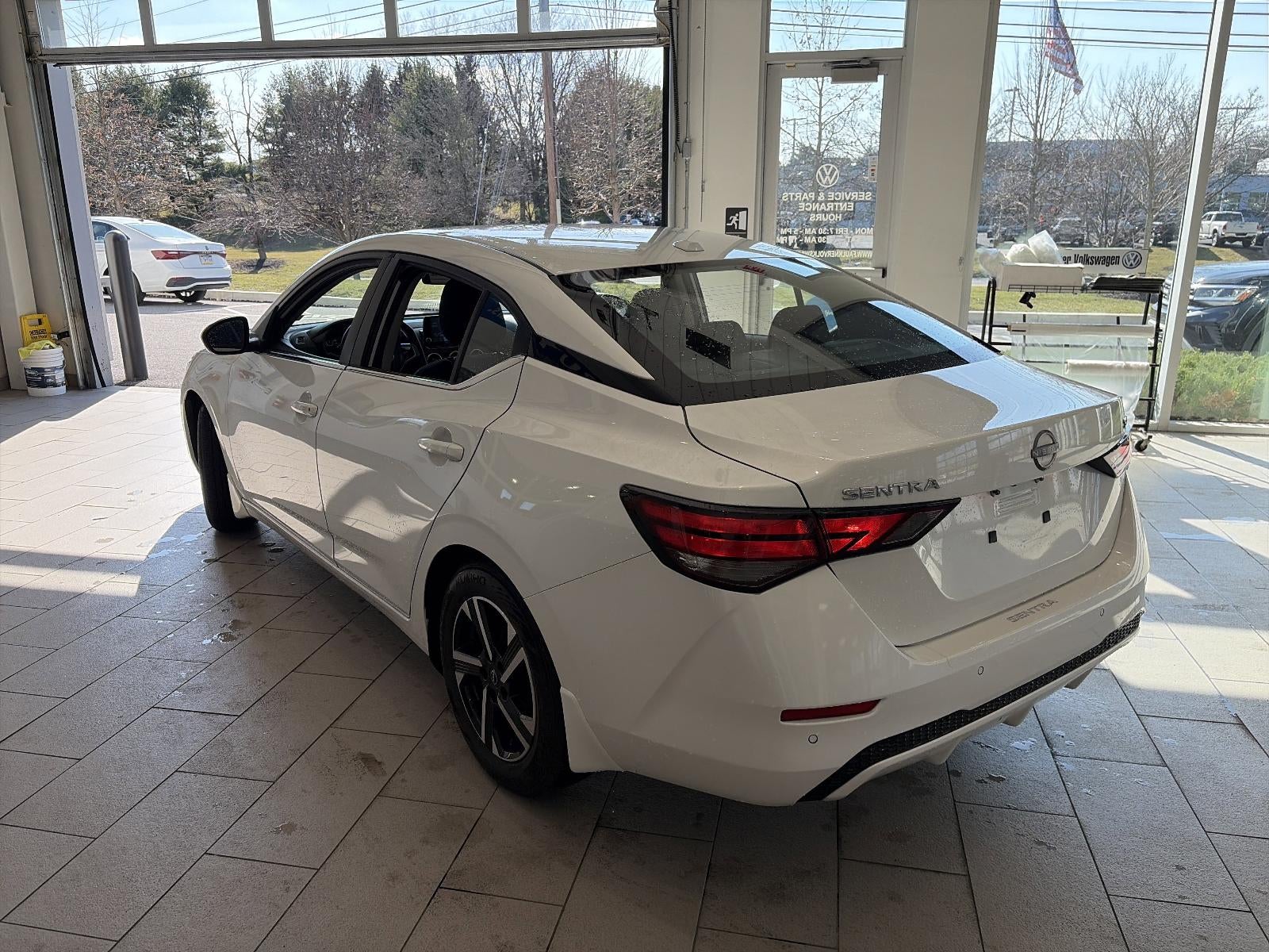 2024 Nissan Sentra SV CVT