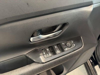 2025 Nissan Kicks SV AWD