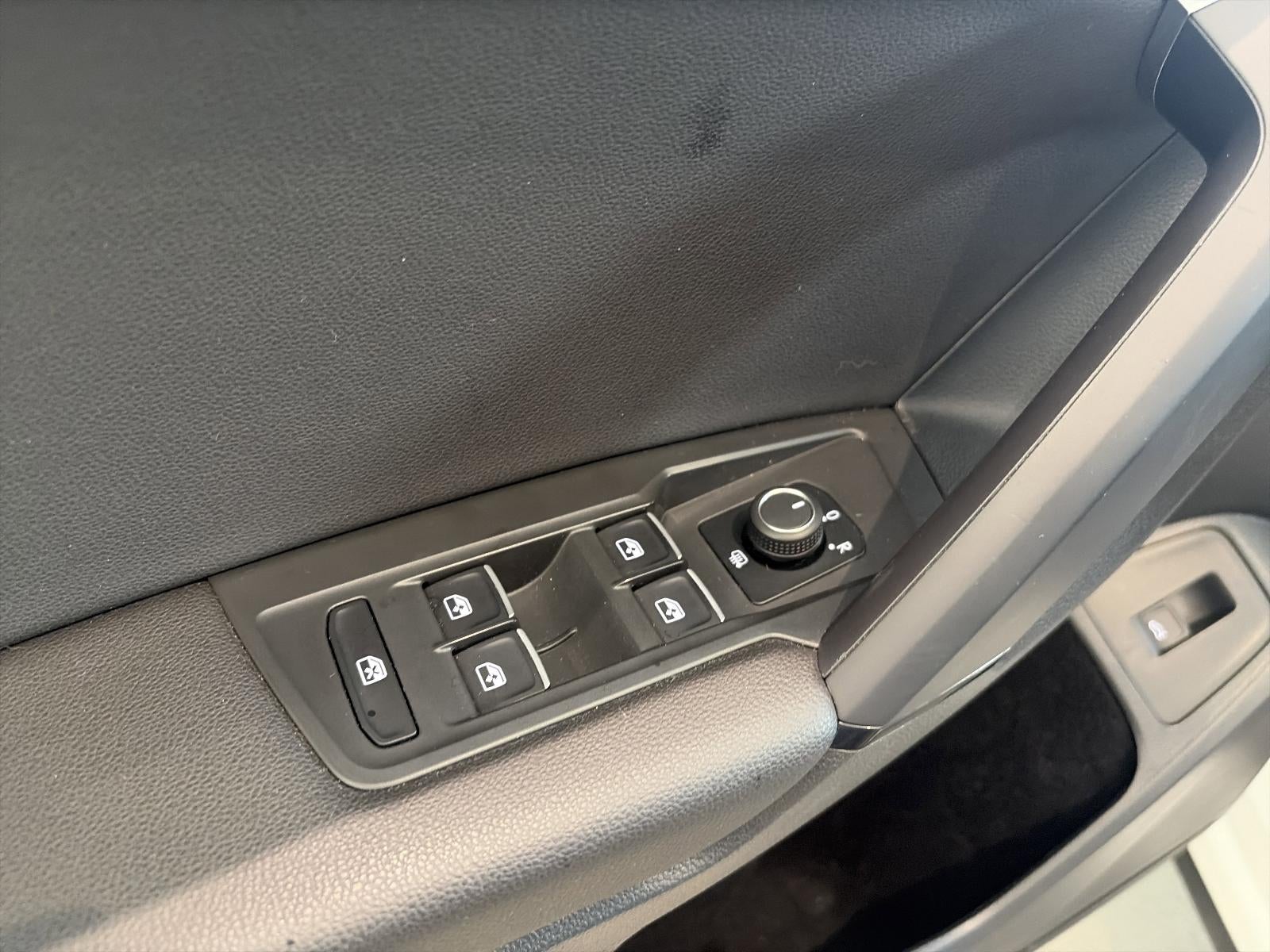 2019 Volkswagen Tiguan 2.0T SEL 4MOTION