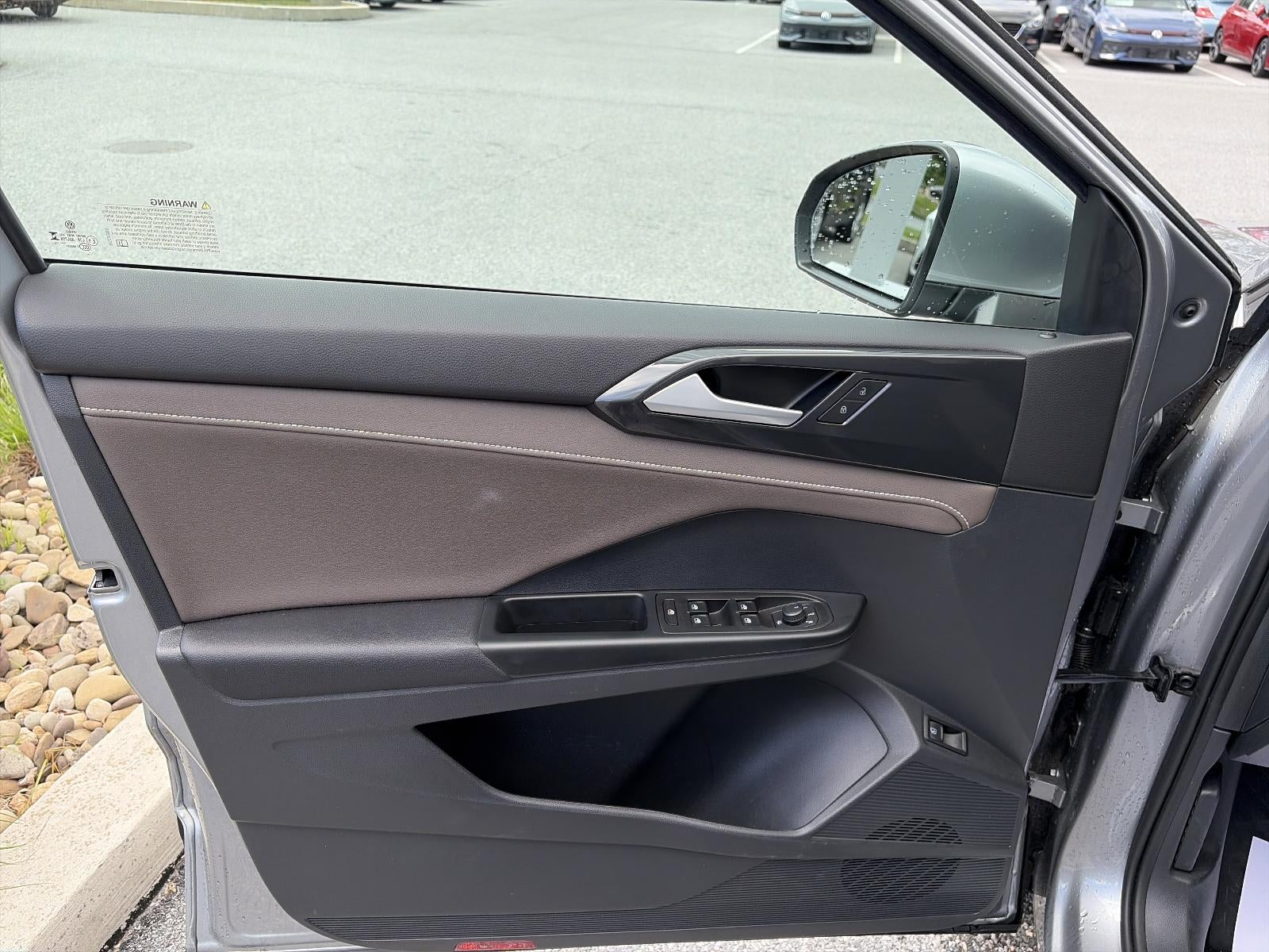 2023 Volkswagen Taos SEL 4MOTION *Ltd Avail*