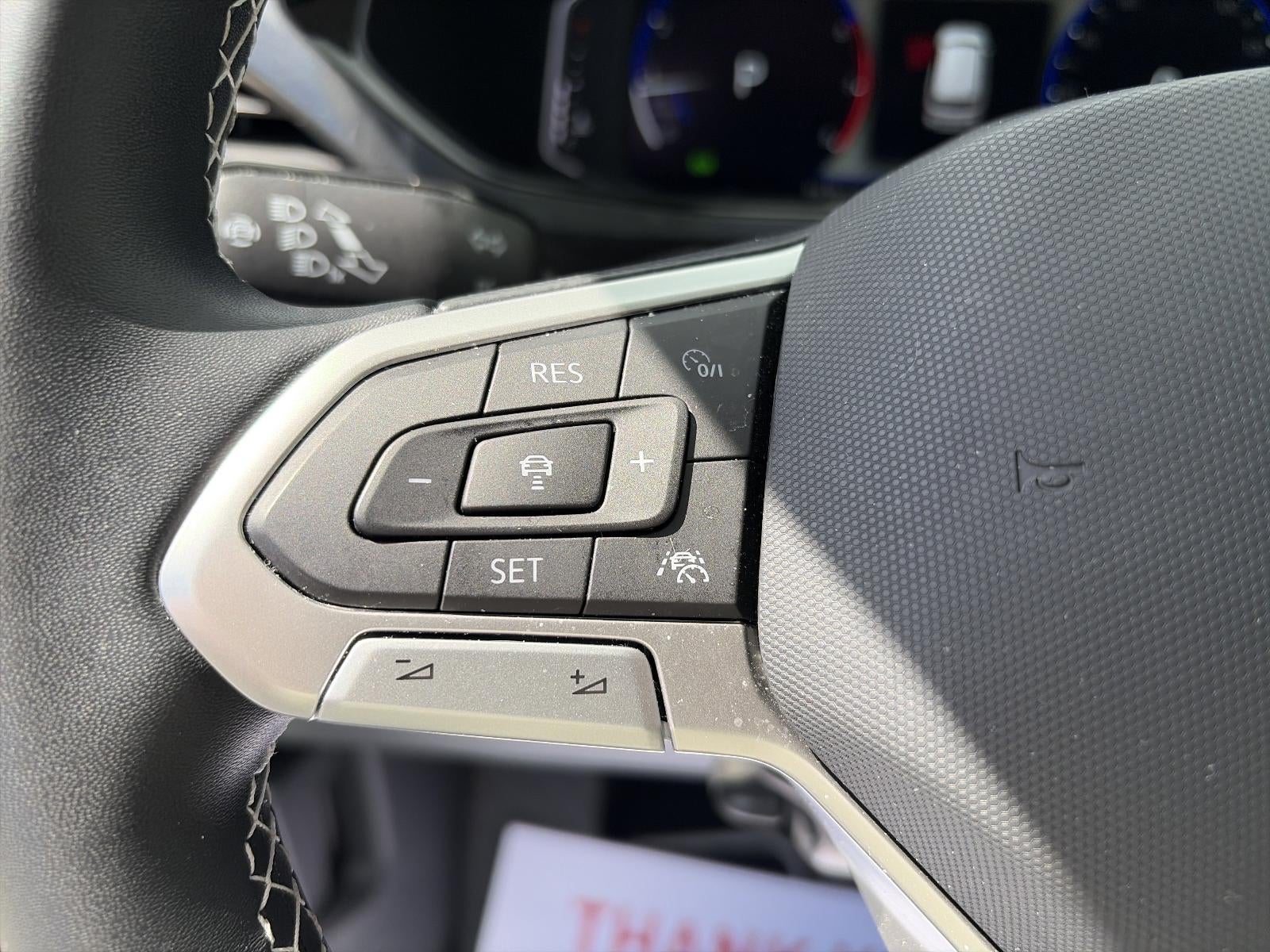 2023 Volkswagen Taos SEL 4MOTION *Ltd Avail*