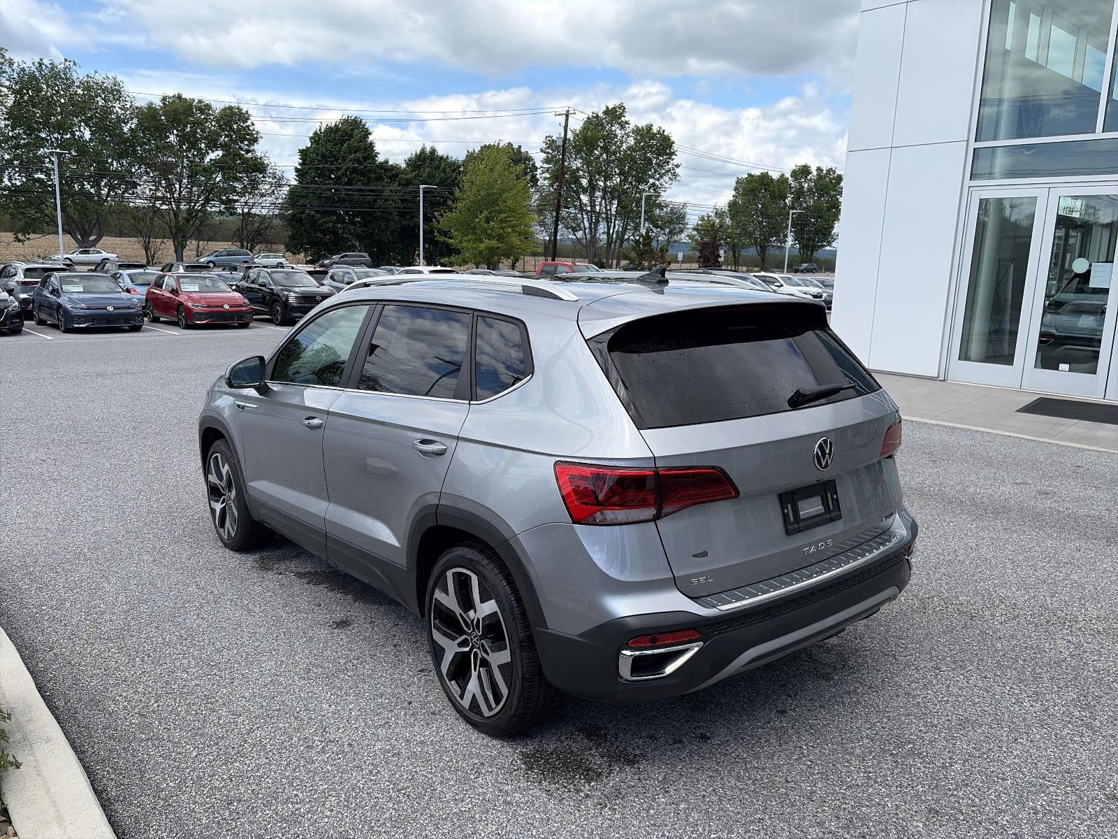 2023 Volkswagen Taos SEL 4MOTION *Ltd Avail*