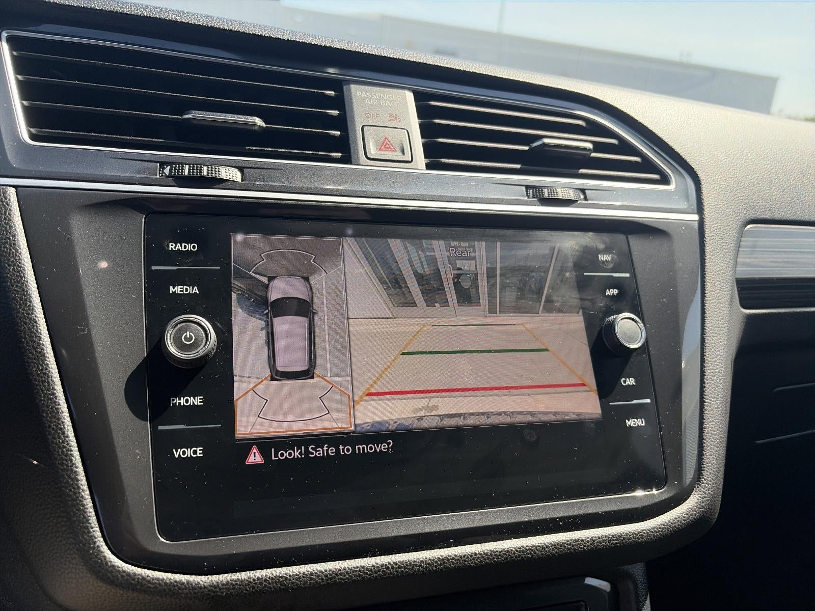 2024 Volkswagen Tiguan 2.0T SEL R-Line 4MOTION