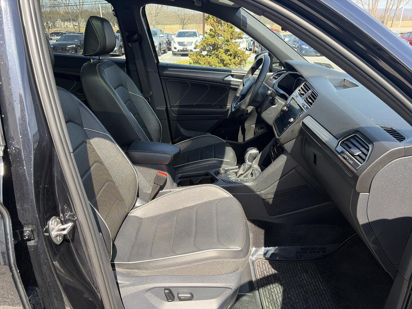 2024 Volkswagen Tiguan 2.0T SEL R-Line 4MOTION