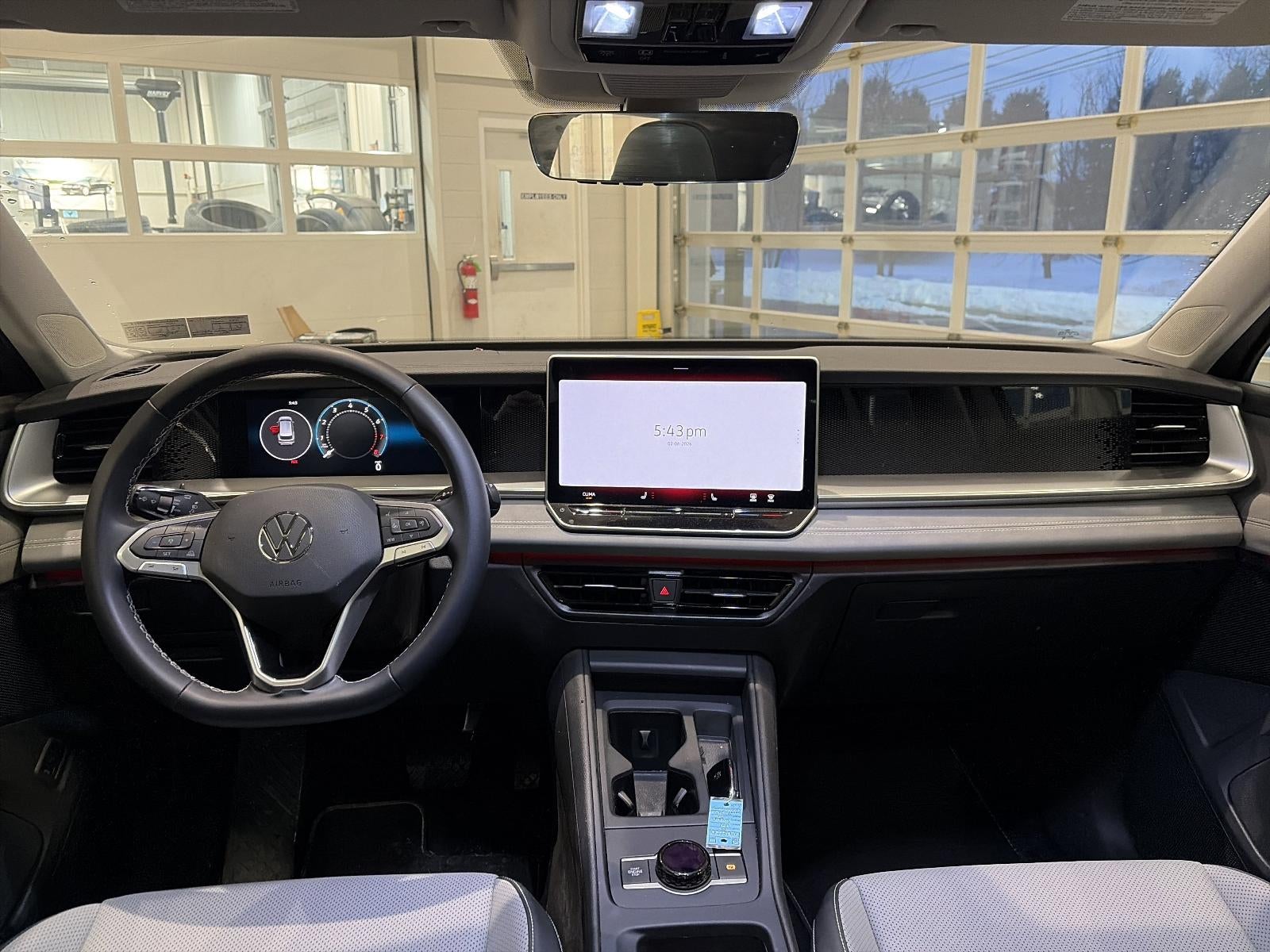 2025 Volkswagen Tiguan 2.0T SE 4MOTION