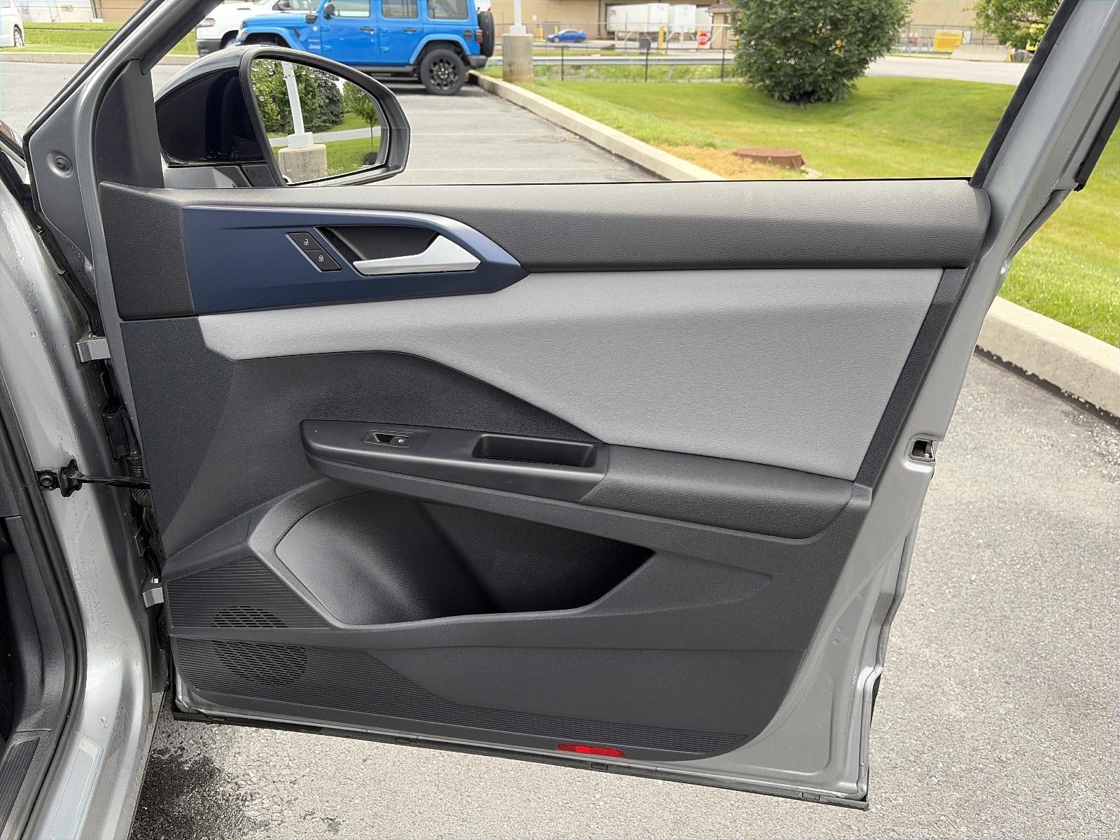 2023 Volkswagen Taos SE 4MOTION *Ltd Avail*