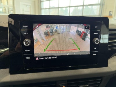 2025 Volkswagen Jetta SE Auto