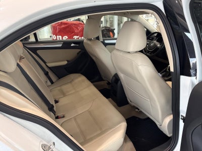 2015 Volkswagen Jetta 4dr Auto 1.8T SE PZEV Sedan