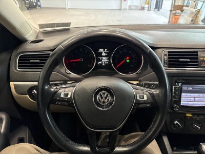 2015 Volkswagen Jetta 4dr Auto 1.8T SE PZEV Sedan