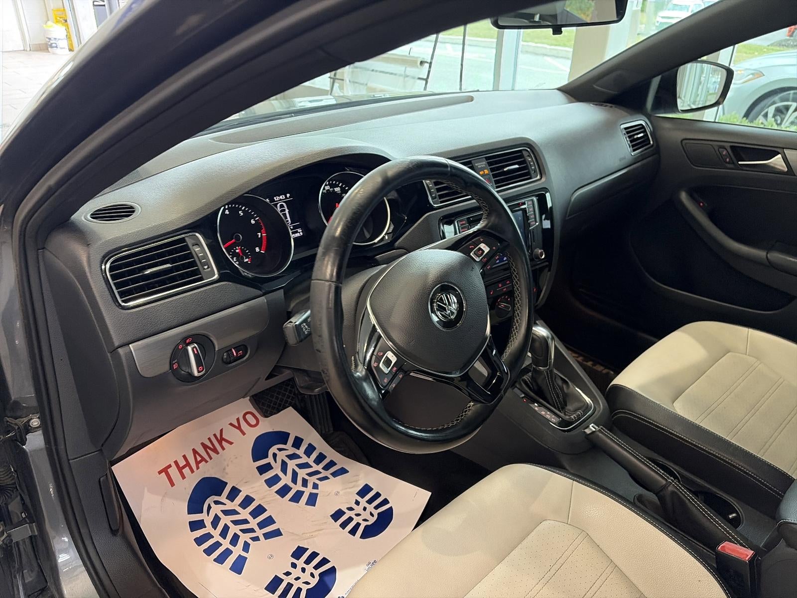 2016 Volkswagen Jetta 4dr Auto 1.8T Sport PZEV Sedan