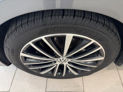 2016 Volkswagen Jetta 4dr Auto 1.8T Sport PZEV Sedan