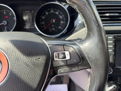 2016 Volkswagen Jetta 4dr Auto 1.8T Sport PZEV Sedan