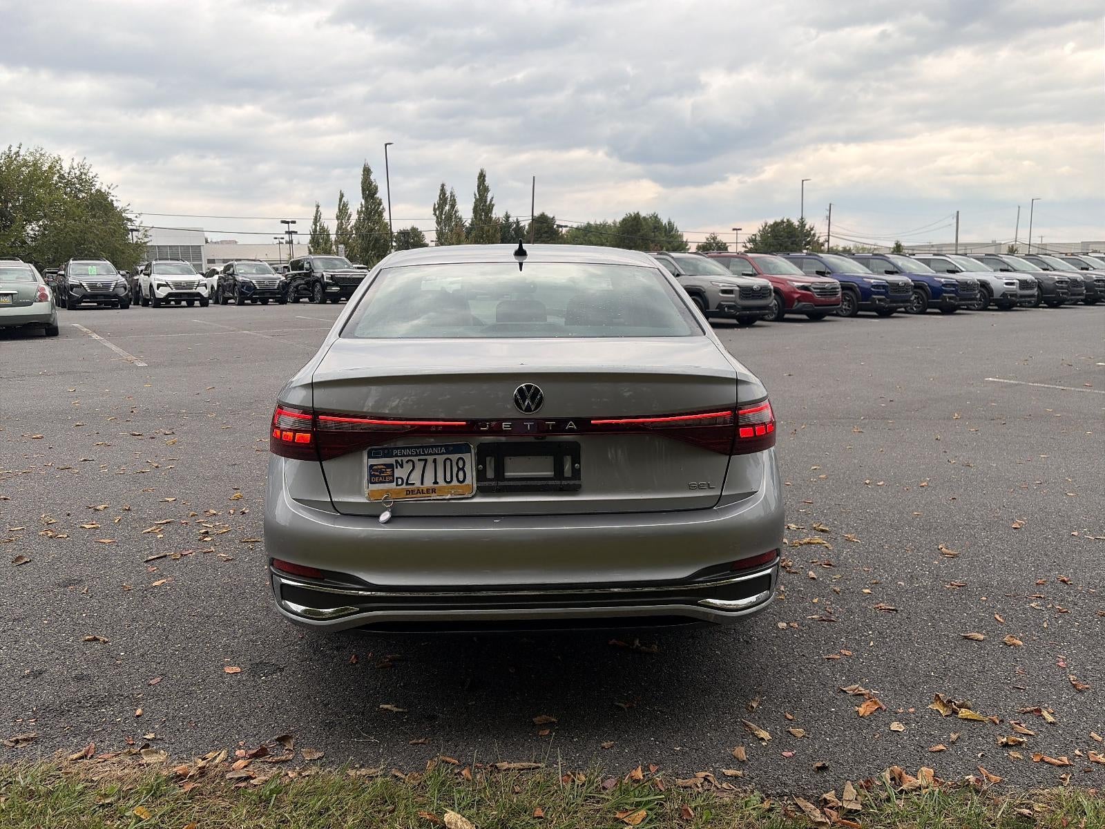 2026 Volkswagen Jetta SEL Auto