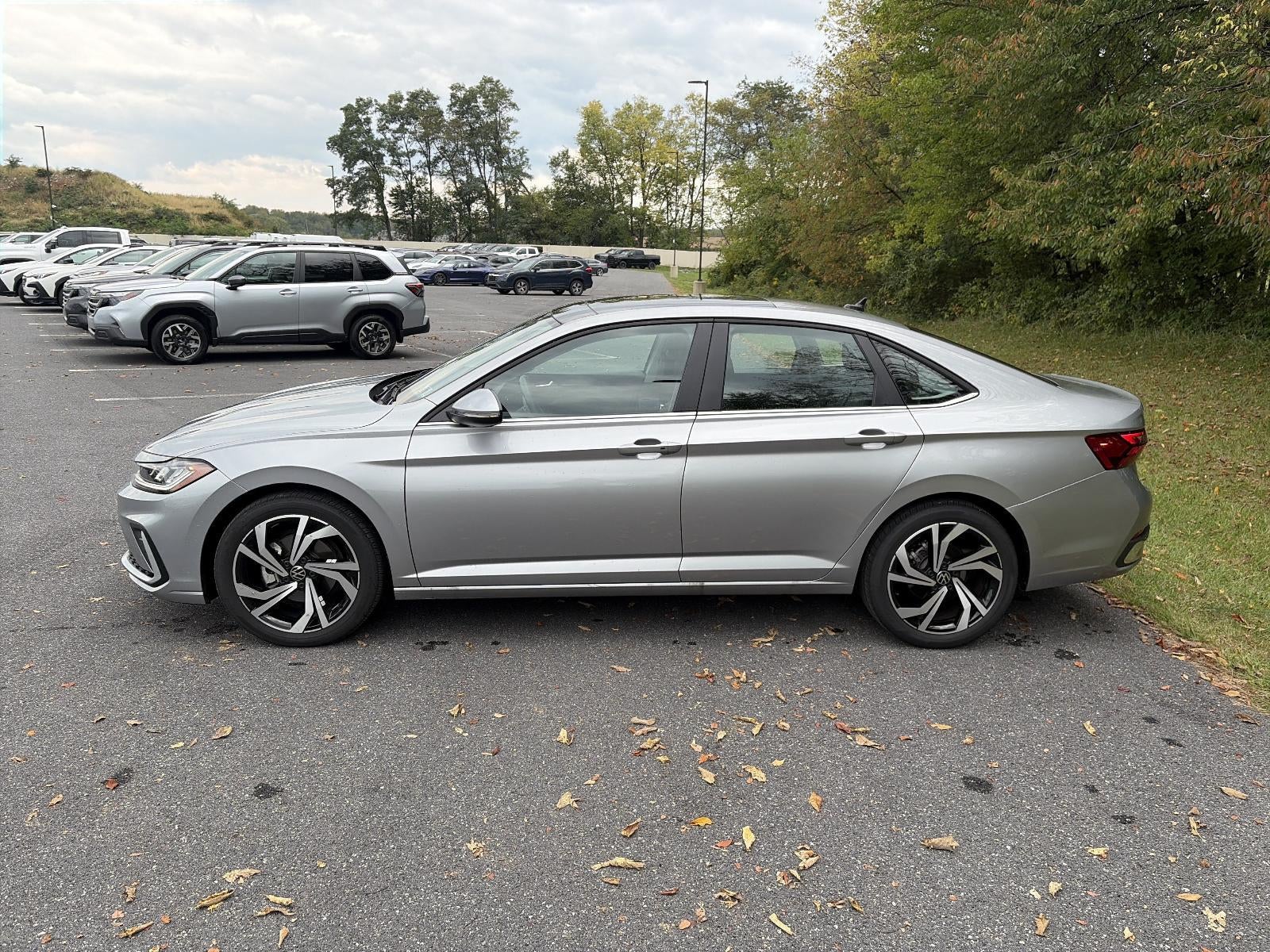 2026 Volkswagen Jetta SEL Auto