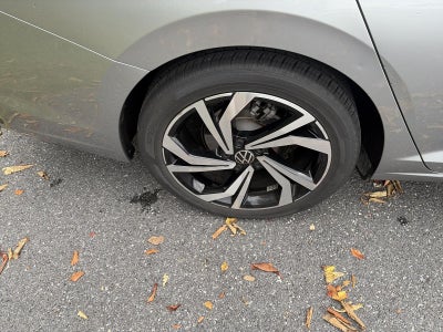 2026 Volkswagen Jetta SEL Auto