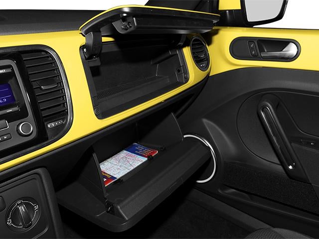 2013 Volkswagen Beetle 2dr Man 2.5L PZEV