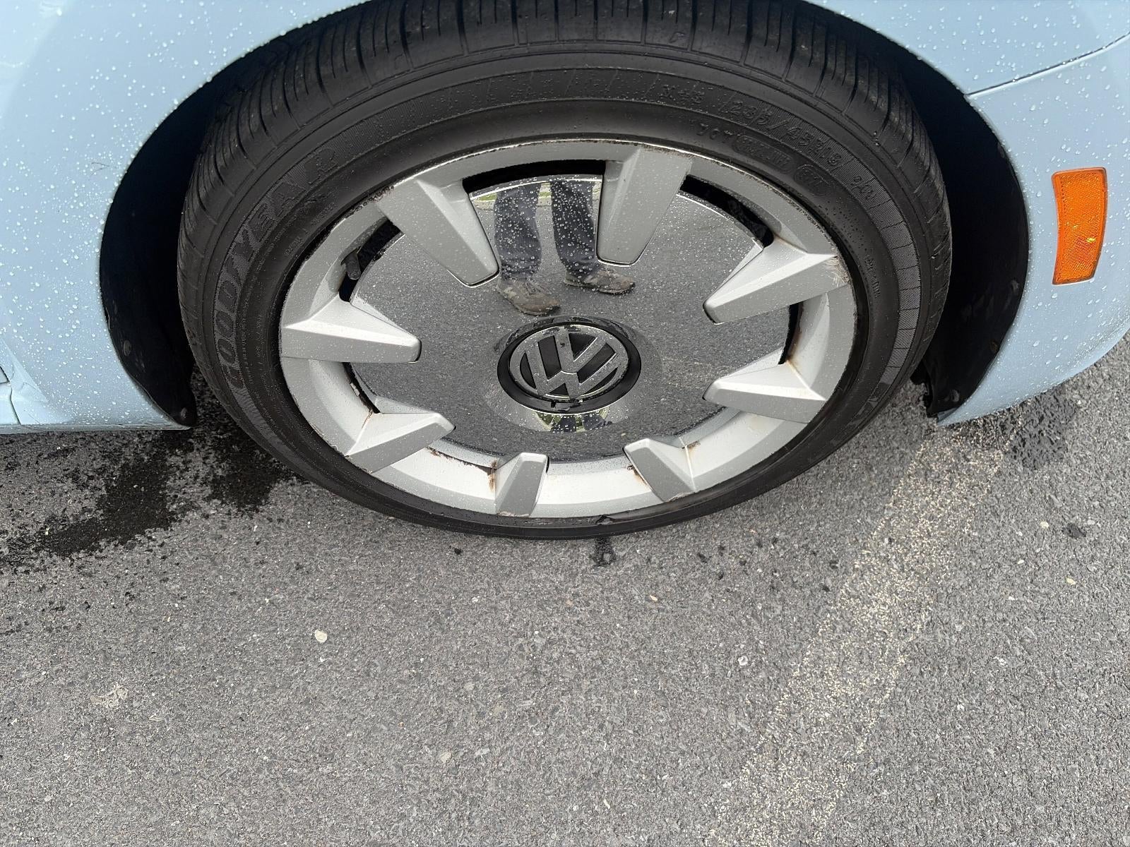 2016 Volkswagen Beetle 2dr Auto 1.8T SEL PZEV