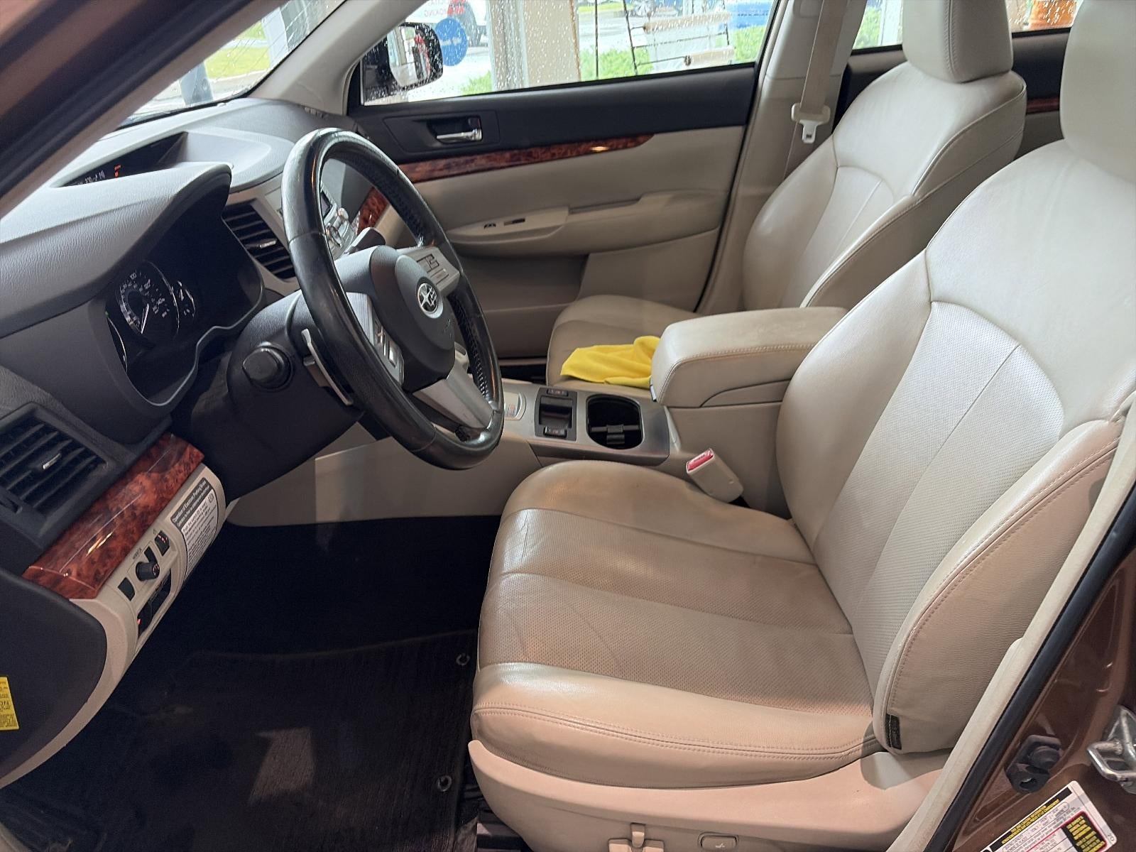 2011 Subaru Legacy 2.5i Limited Power Moonroof