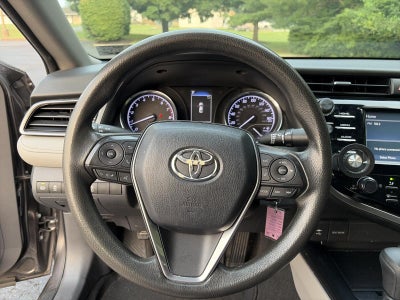 2019 Toyota Camry LE Auto (SE)
