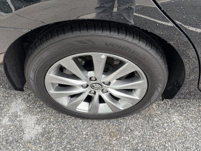 2016 Toyota Camry Hybrid 4dr Sdn XLE (GS)