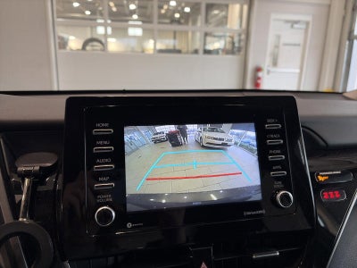 2023 Toyota Camry LE Auto (SE)