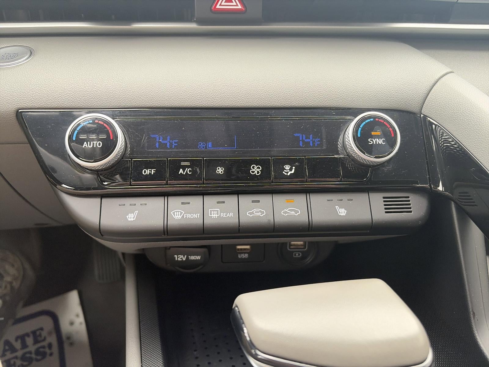 2022 Hyundai ELANTRA SEL IVT