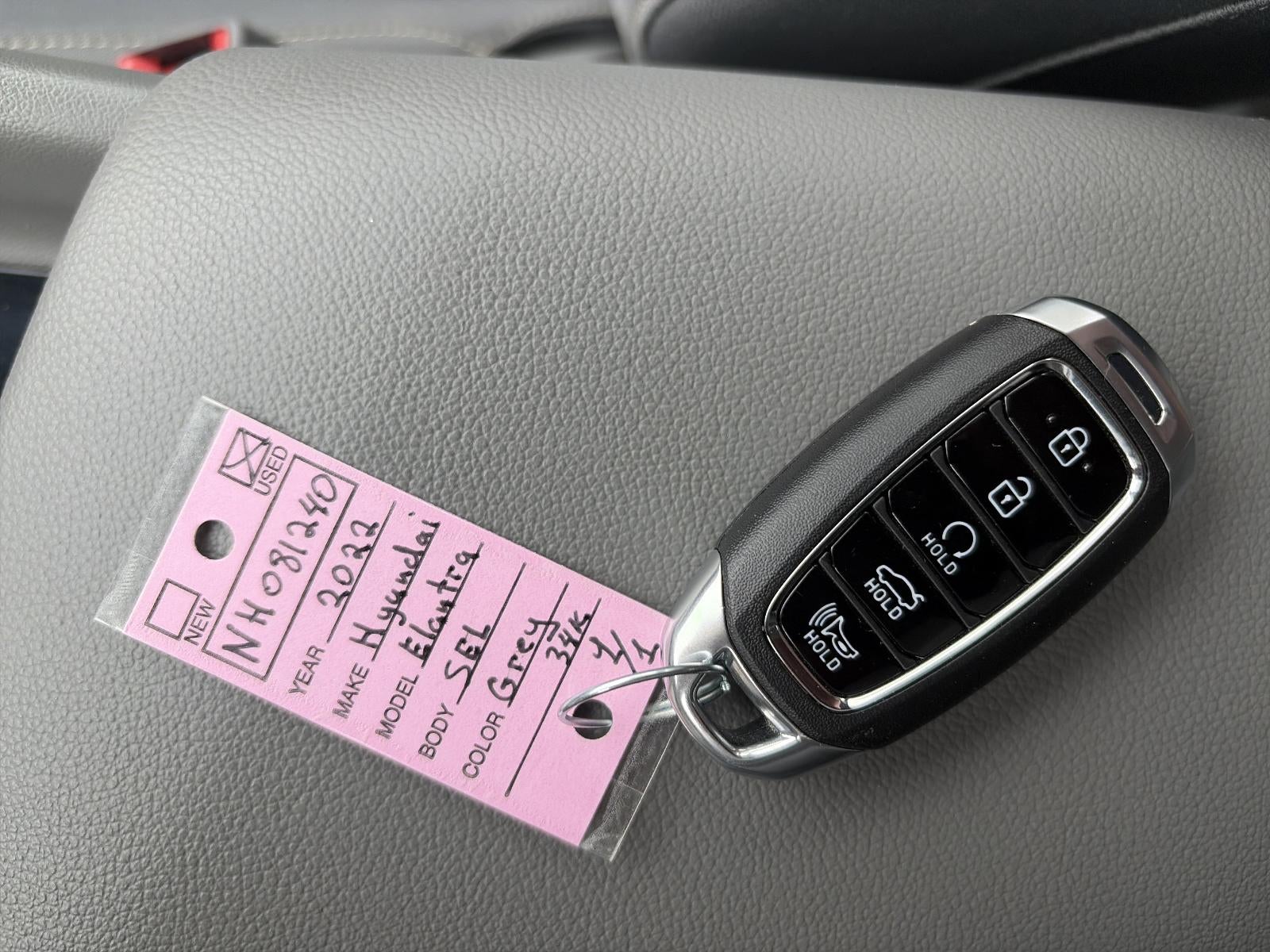 2022 Hyundai ELANTRA SEL IVT