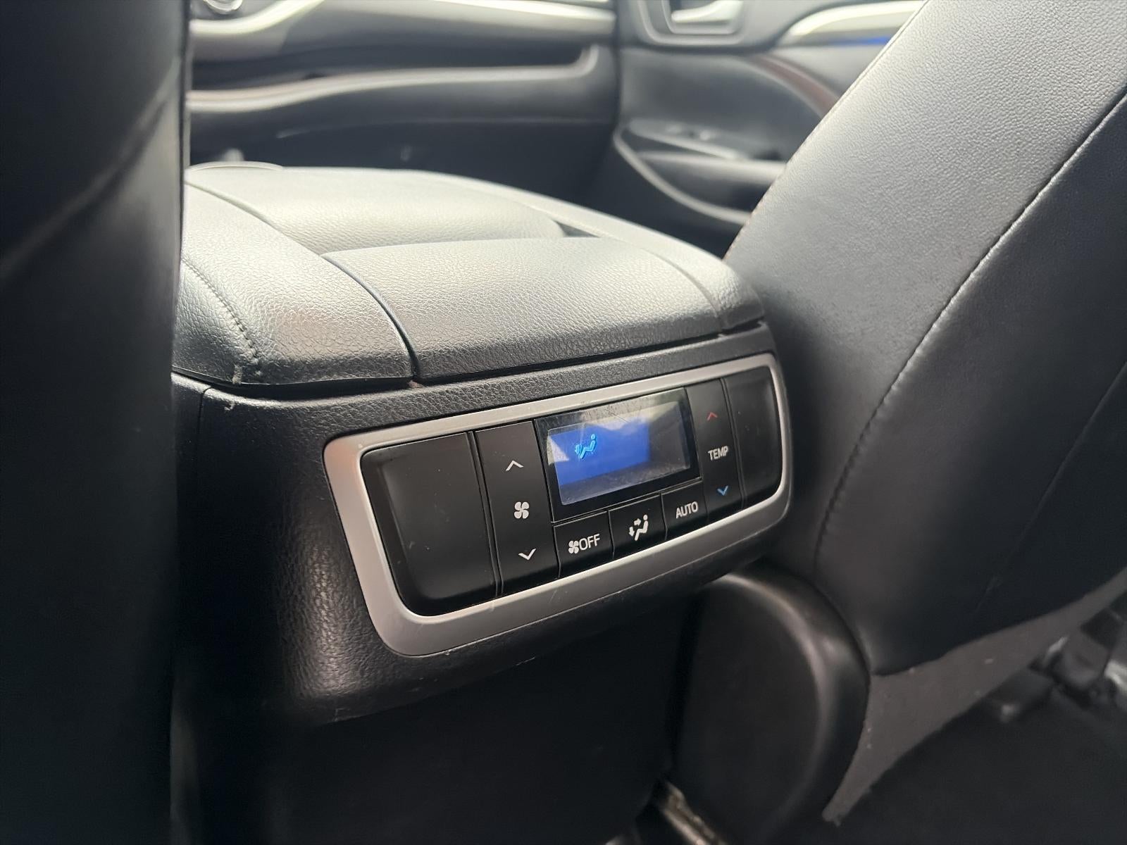 2019 Toyota Highlander Hybrid Limited V6 AWD (Natl)