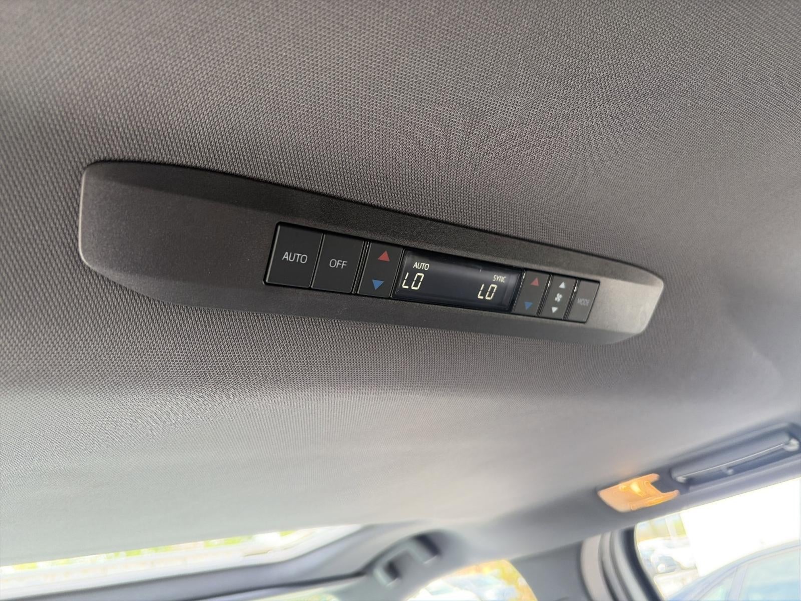 2022 Toyota Sienna XSE AWD 7-Passenger (Natl)