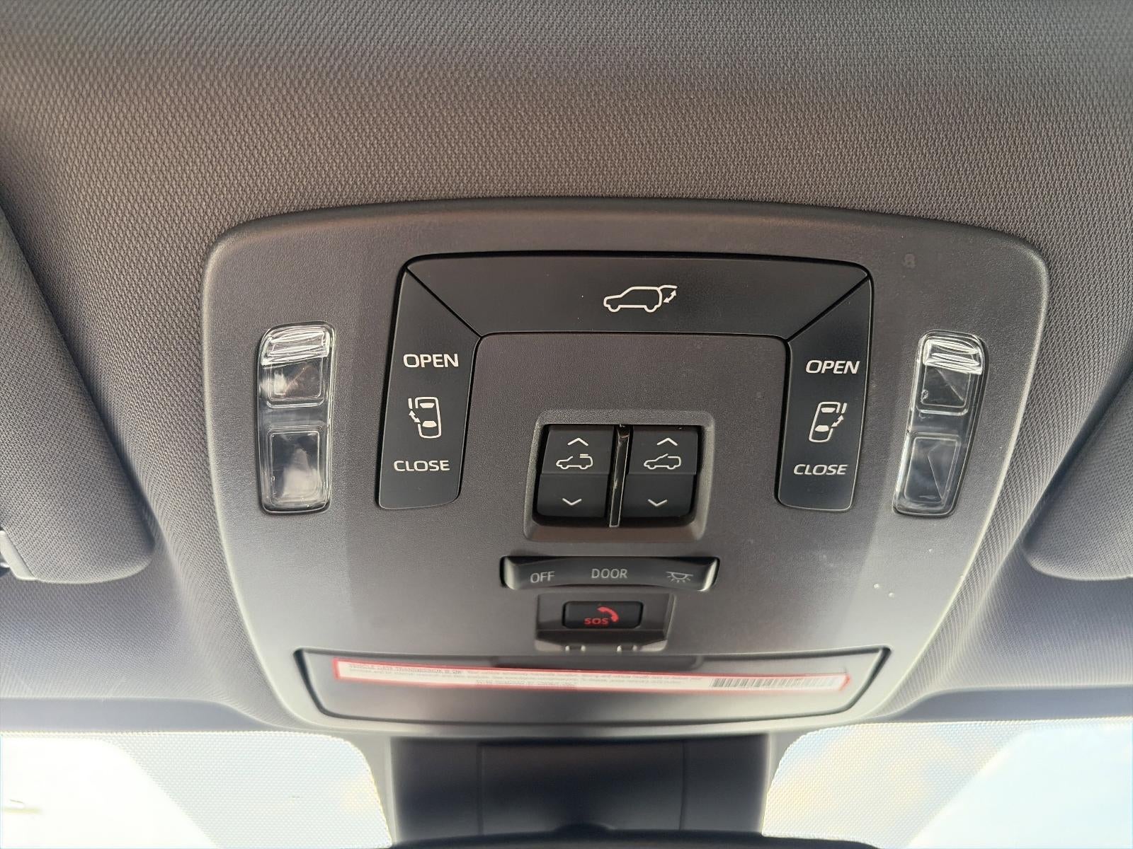 2022 Toyota Sienna XSE AWD 7-Passenger (Natl)