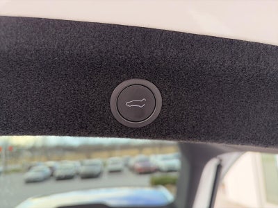 2026 Tesla Model Y AWD