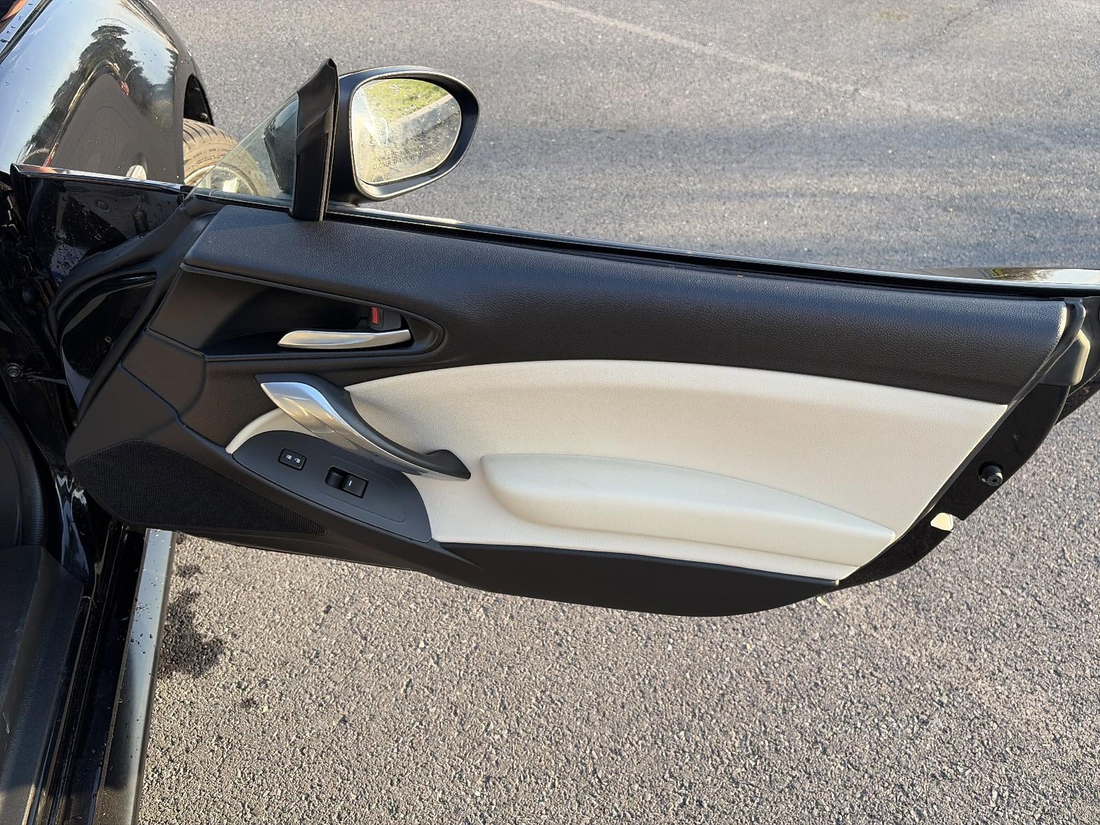 2019 FIAT 124 Spider Lusso Convertible