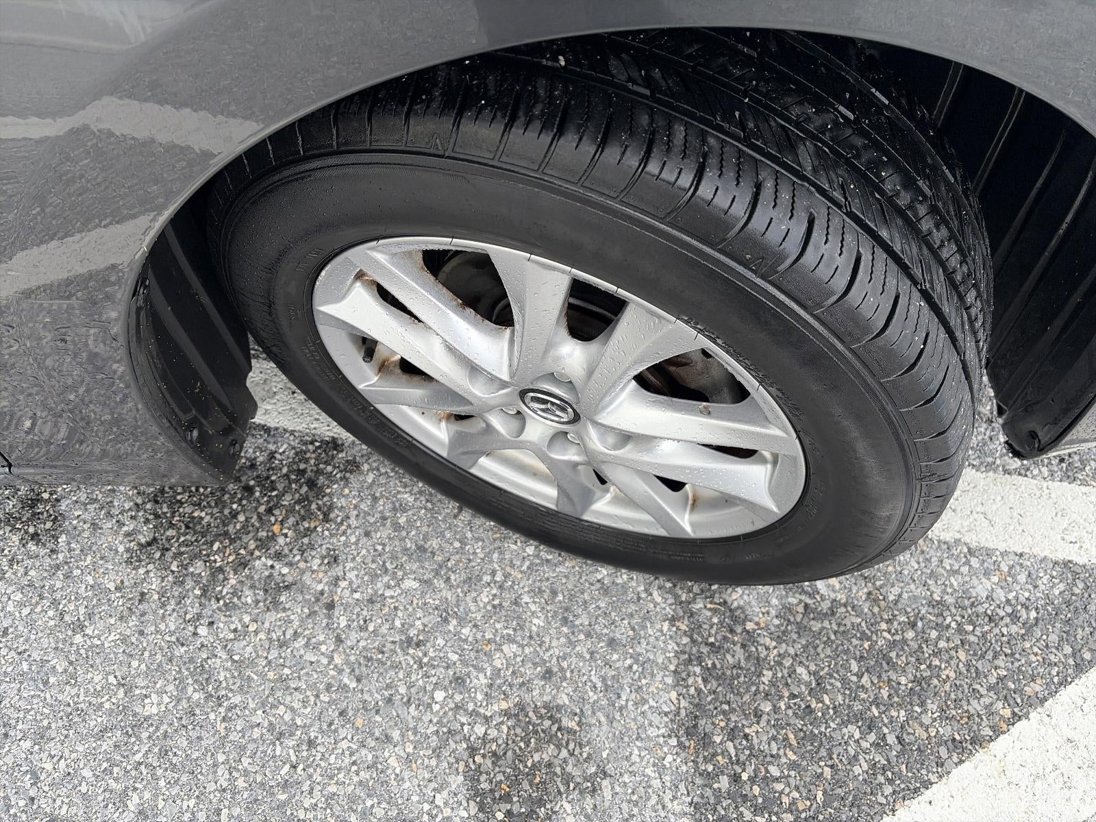 2014 Mazda Mazda3 4dr Sdn Man i Touring